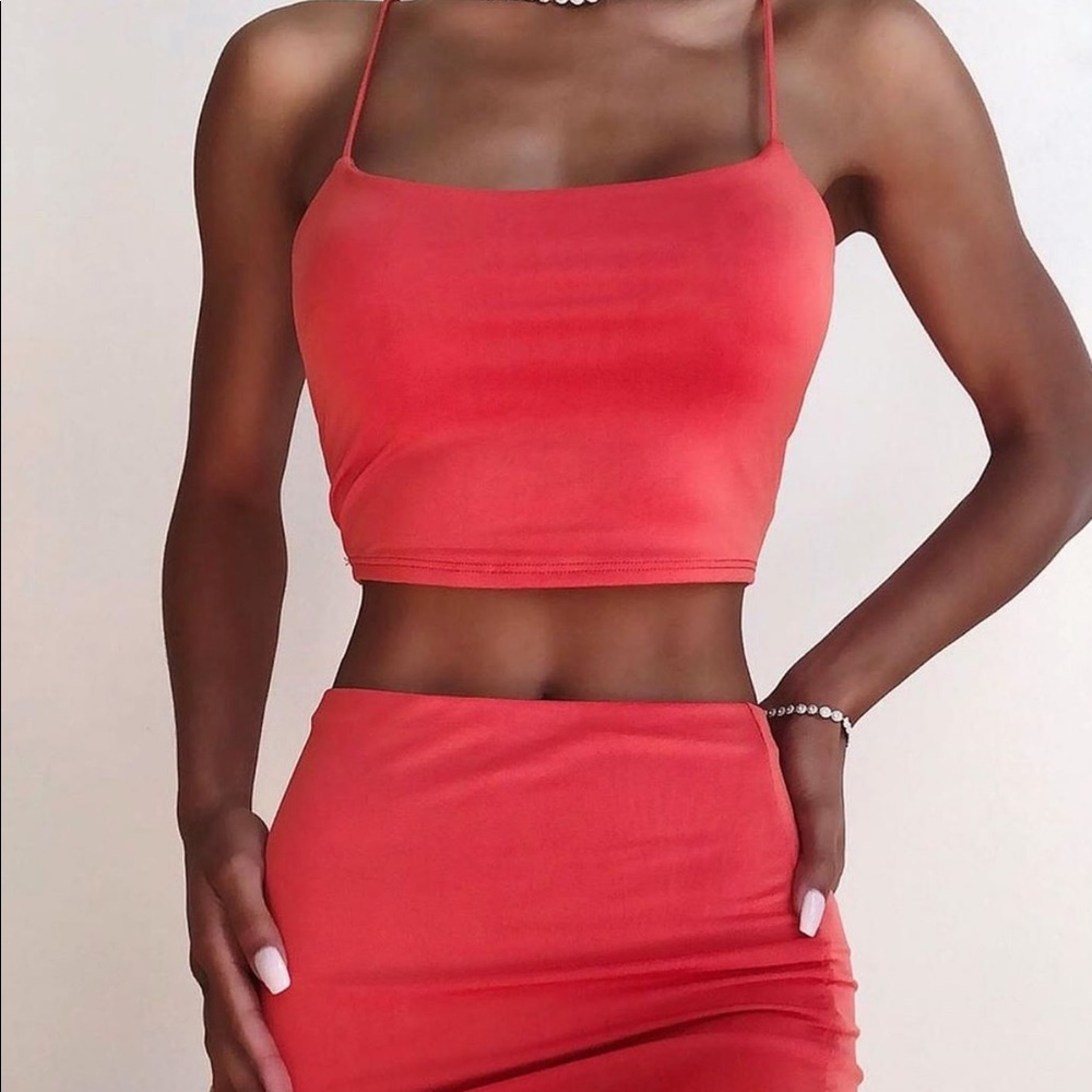 Two-piece set